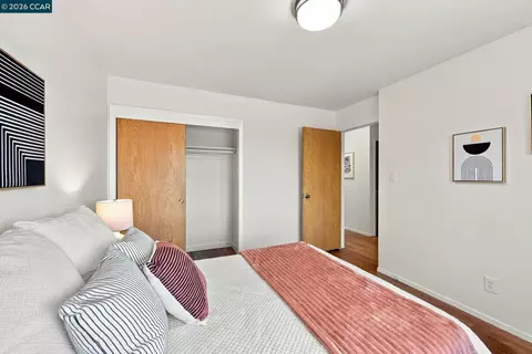 Bedroom - 2520 Benedict Dr, San Leandro, CA 94577 photo 3 of 10
