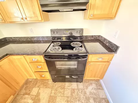 Kitchen - 2424 Ellison Dr, Modesto, CA 95355 photo 2 of 3