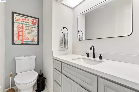 Bath - 3349 Solomon Ln, Alameda, CA 94502 photo 1 of 5