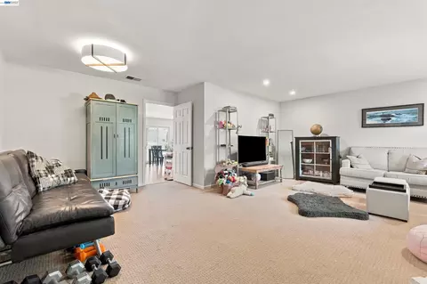 Other - 3349 Solomon Ln, Alameda, CA 94502 photo 4 of 8