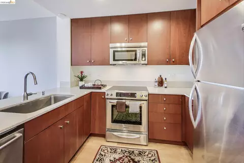 Kitchen - 585 9th St #441, Oakland, CA 94607 photo 1 of 3