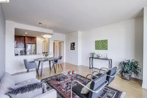 Living - 585 9th St #441, Oakland, CA 94607 photo 2 of 3