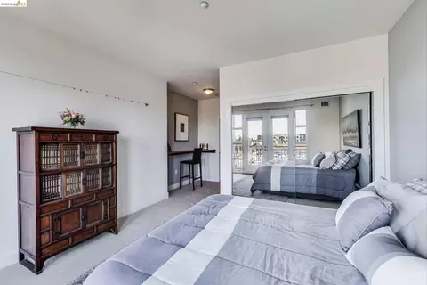 Bedroom - 585 9th St #441, Oakland, CA 94607 photo 3 of 3