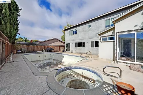 Exterior - 649 Jade Pl, Livermore, CA 94550 photo 5 of 8