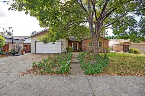Exterior - 649 Jade Pl, Livermore, CA 94550 photo 1 of 8