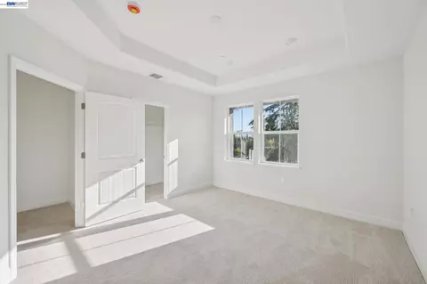 Bedroom - 1216 Walters Ct, Concord, CA 94520 photo 1 of 14
