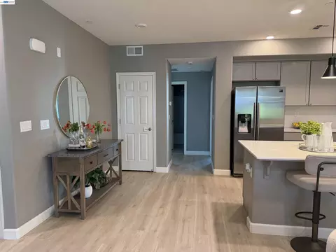 Entry Way - 558 Clover Cir, Milpitas, CA 95035 photo 1 of 1