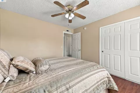 Bedroom - 8657 Davona Dr, Dublin, CA 94568 photo 4 of 4