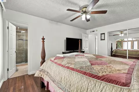 Bedroom - 8657 Davona Dr, Dublin, CA 94568 photo 2 of 4