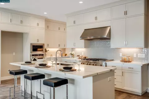 Kitchen - 3161 Echo Way, Tracy, CA 95377 photo 1 of 1