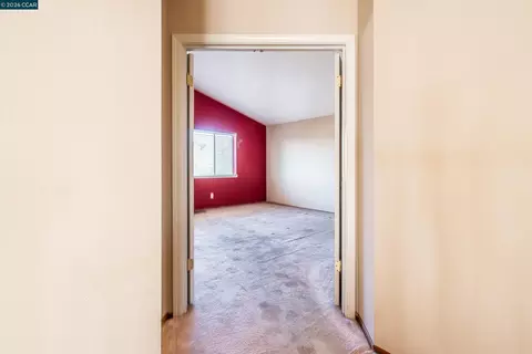 Entry Way - 354 Saybrook, Vallejo, CA 94591 photo 8 of 8