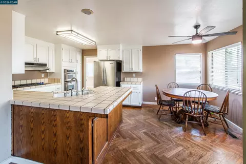 Kitchen - 354 Saybrook, Vallejo, CA 94591 photo 1 of 6