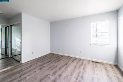 Bedroom - 354 Saybrook, Vallejo, CA 94591 photo 8 of 10