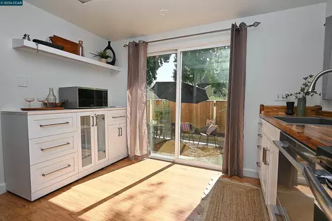 Kitchen - 4203 Dubhe Ct, Concord, CA 94521 photo 2 of 5