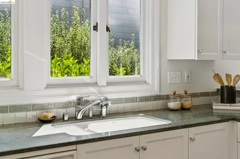Kitchen - 12 Brookside Ave, Berkeley, CA 94705 photo 3 of 7