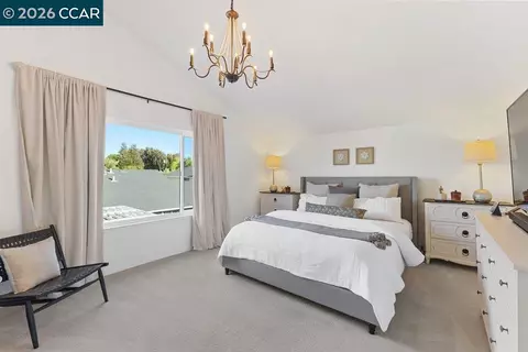 Bedroom - 4495 Oakbrook Ct, Concord, CA 94521 photo 1 of 3
