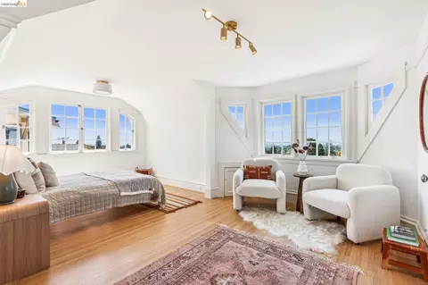 Bedroom - 865 Contra Costa Ave, Berkeley, CA 94707 photo 6 of 10