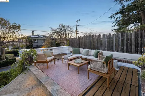 Exterior - 865 Contra Costa Ave, Berkeley, CA 94707 photo 14 of 20