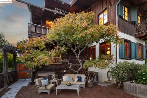Exterior - 1705 La Loma Ave, Berkeley, CA 94709 photo 23 of 24