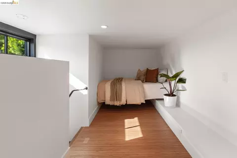 Bedroom - 1705 La Loma Ave, Berkeley, CA 94709 photo 5 of 5