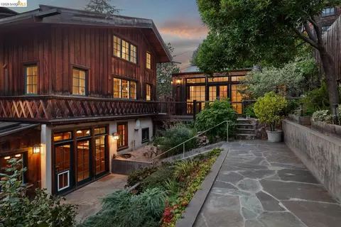 Exterior - 1705 La Loma Ave, Berkeley, CA 94709 photo 21 of 24