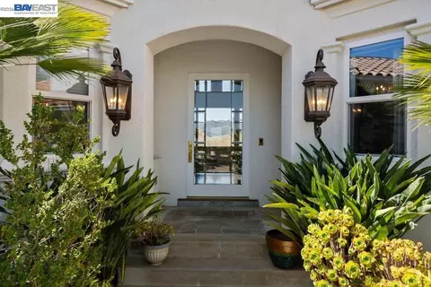 Entry Way - 27 Eagle Ridge Ln, Danville, CA 94506 photo 1 of 5