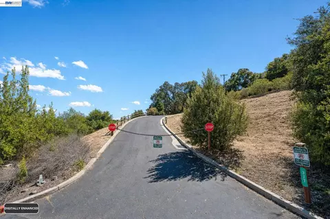 Exterior - Undisclosed, Danville, CA 94526 photo 3 of 10