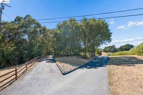 Exterior - Undisclosed, Danville, CA 94526 photo 4 of 10