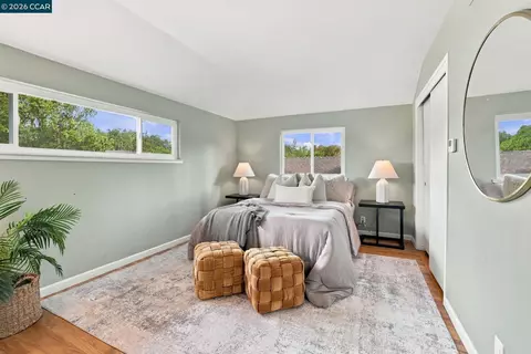 Bedroom - 1812 Taft St, Concord, CA 94521 photo 2 of 4