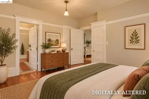 Bedroom - 2204 Tenth St, Berkeley, CA 94710 photo 3 of 14