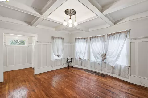 Living - 2204 Tenth St, Berkeley, CA 94710 photo 5 of 8