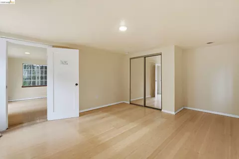 Bedroom - 2204 Tenth St, Berkeley, CA 94710 photo 12 of 14