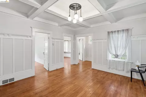 Living - 2204 Tenth St, Berkeley, CA 94710 photo 3 of 8