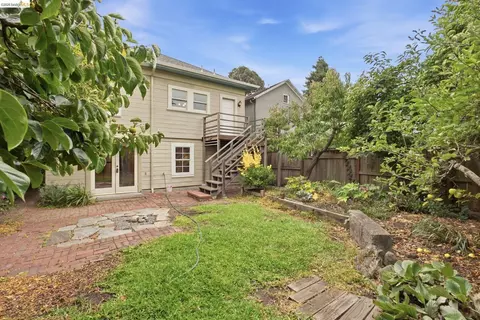 Exterior - 2204 Tenth St, Berkeley, CA 94710 photo 5 of 6