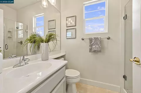 Bath - 5279 S Montecito Dr, Concord, CA 94521 photo 7 of 7