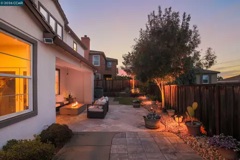 Exterior - 5279 S Montecito Dr, Concord, CA 94521 photo 7 of 7