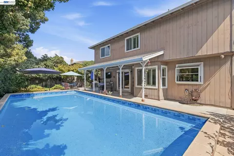 Other - 1017 Hatchcover Pl, Manteca, CA 95337 photo 12 of 13