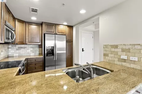 Kitchen - 600 S Abel St #508, Milpitas, CA 95035 photo 3 of 6