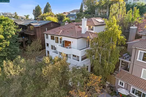 View/Area - 6900 Charing Cross Rd, Berkeley, CA 94705 photo 8 of 12