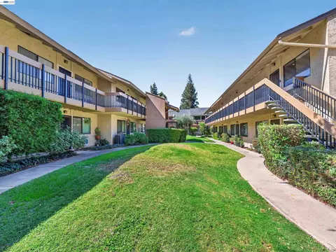 Exterior - 185 Union Ave #14, Campbell, CA 95008 photo 14 of 15