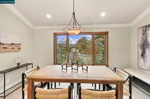 Dining - 21 Inverleith Ter, Moraga, CA 94556 photo 1 of 1