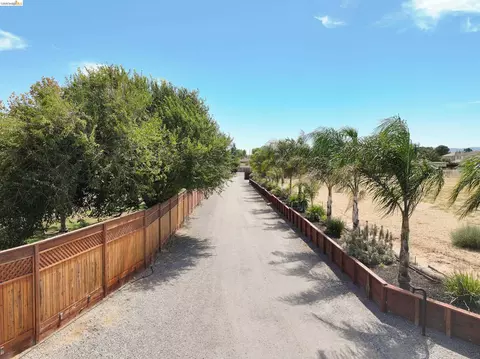 Bolton Rd, Oakley, CA 94561 photo 6