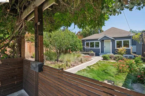 4828 Webster St, Oakland, CA 94609