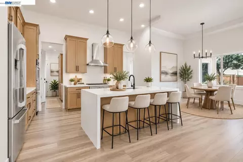 Kitchen - 5210 Shirehills Ln, Carmichael, CA 95608 photo 3 of 4