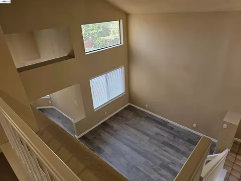 Living - 1063 Mepham Dr, Pittsburg, CA 94565 photo 8 of 8