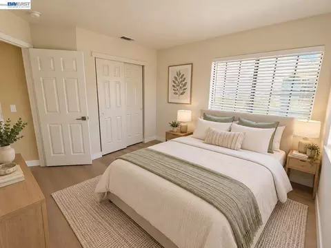 Bedroom - 1063 Mepham Dr, Pittsburg, CA 94565 photo 5 of 8