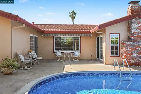 Other - 340 Greenway Dr, Martinez, CA 94553 photo 3 of 3
