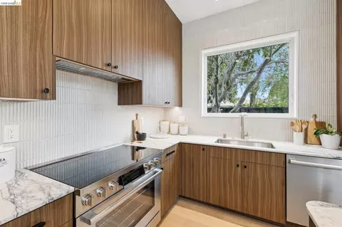 Kitchen - 1523 Stuart, Berkeley, CA 94703 photo 2 of 7