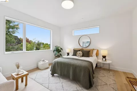 Bedroom - 1523 Stuart, Berkeley, CA 94703 photo 1 of 9