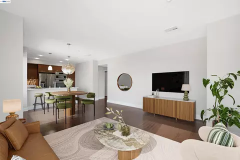 555 Ygnacio Valley Rd #318, Walnut Creek, CA 94596